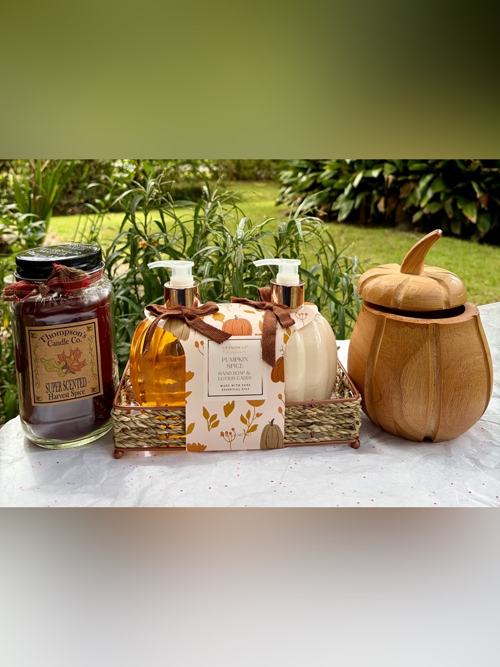 NWT AUTUMN and THANKSGIVING BUNDLE
12 Items Total - Picture 4 of 6